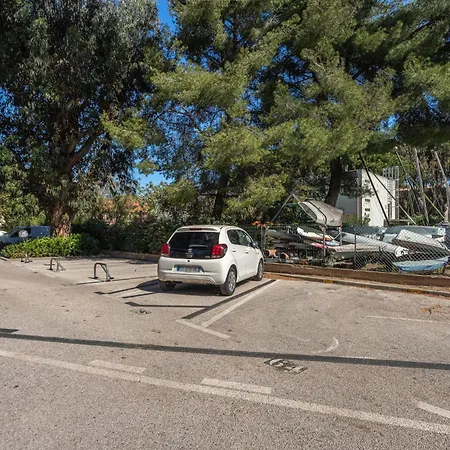 Les Regates-5 By Interhome Appartement